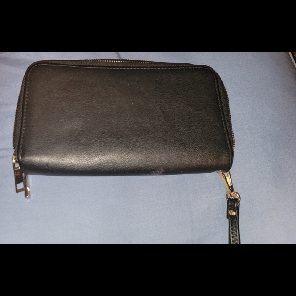 Black Brahmin wallet